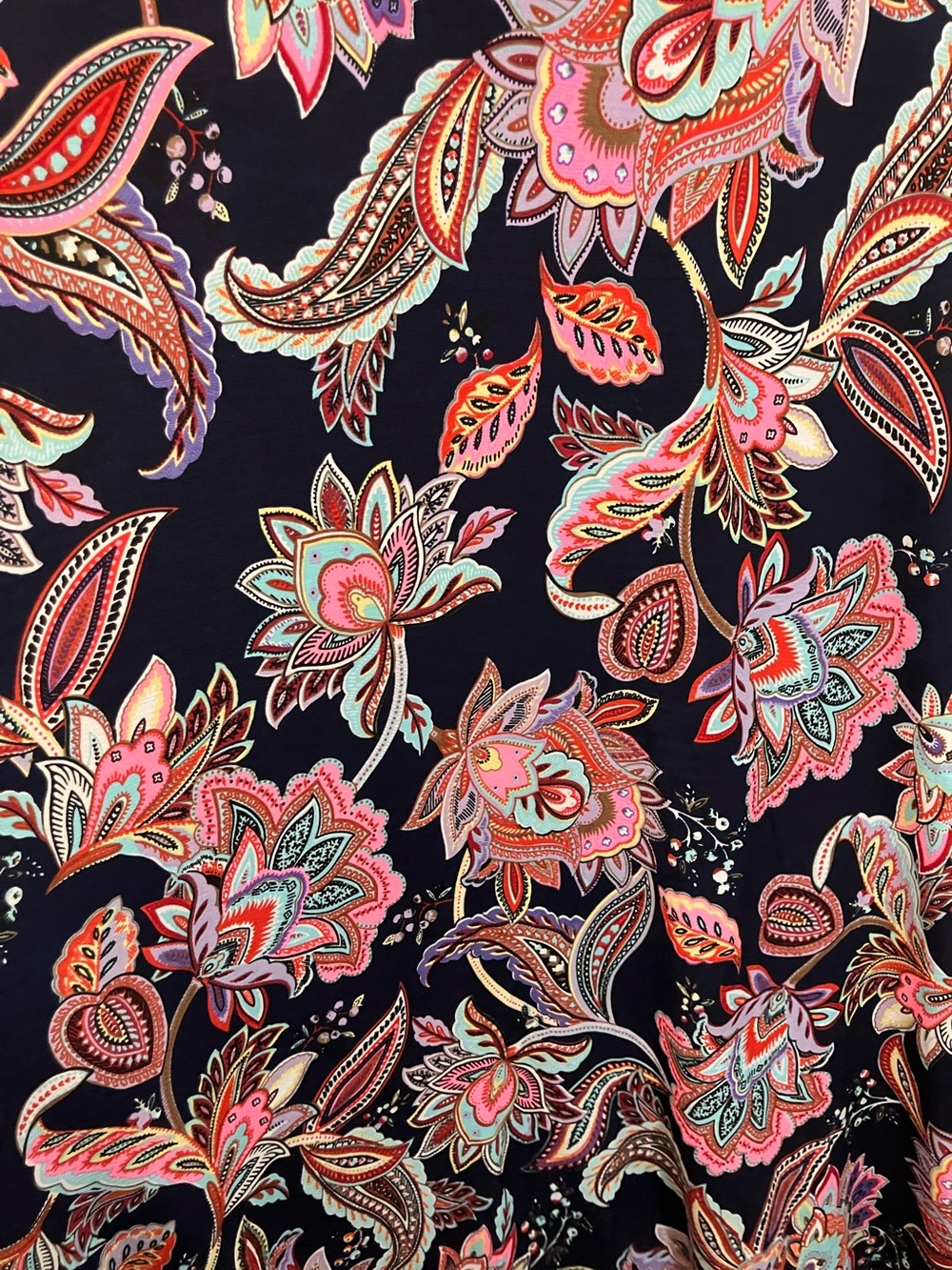Dear Scarlett Sleeveless Paisley Midi Dress in Navy and Pink - Picture 6 of 6